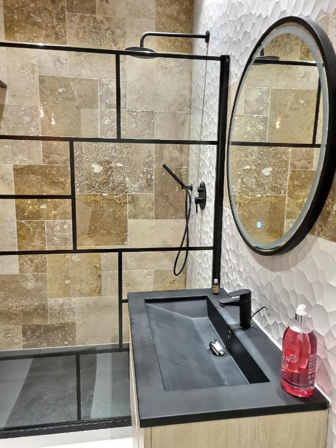 Appartement T2 40M2 Renove Au Coeur Du Panier Vieux Port Marselha Exterior foto